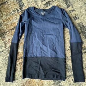Athleta Flurry Colorblack Base Layer